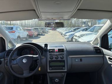 Volkswagen Touran 2009 года, 355 027 км - вид 7