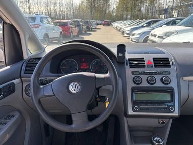 Volkswagen Touran 2009 года, 355 027 км - вид 10
