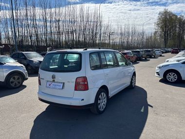 Volkswagen Touran 2009 года, 355 027 км - вид 4