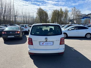Volkswagen Touran 2009 года, 355 027 км - вид 5
