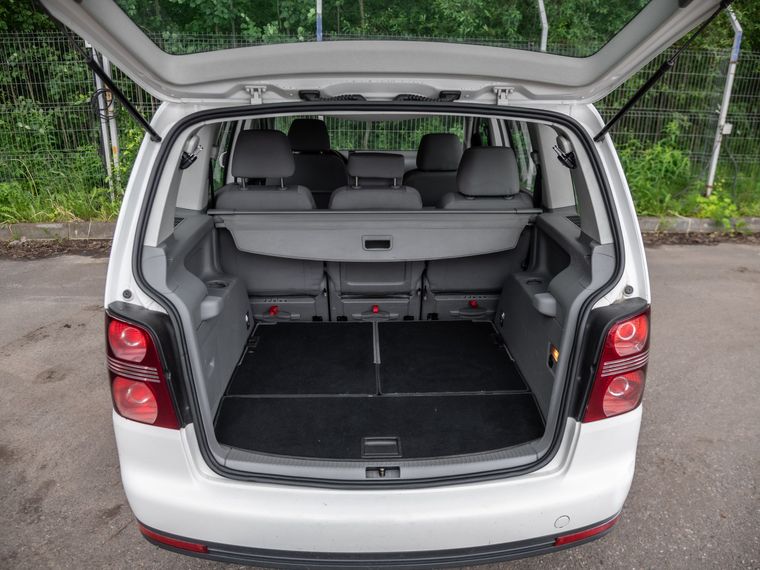 Volkswagen Touran 2009 года, 355 027 км - вид 15