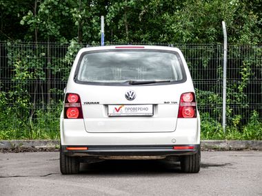 Volkswagen Touran 2009 года, 355 027 км - вид 4