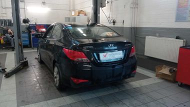 Hyundai Solaris 2014 года, 274 724 км - вид 4