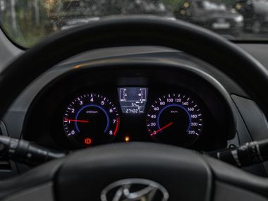 Hyundai Solaris 2014 года, 274 724 км - вид 5