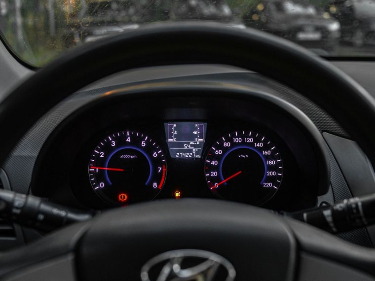 Hyundai Solaris 2014 года, 274 724 км - вид 5