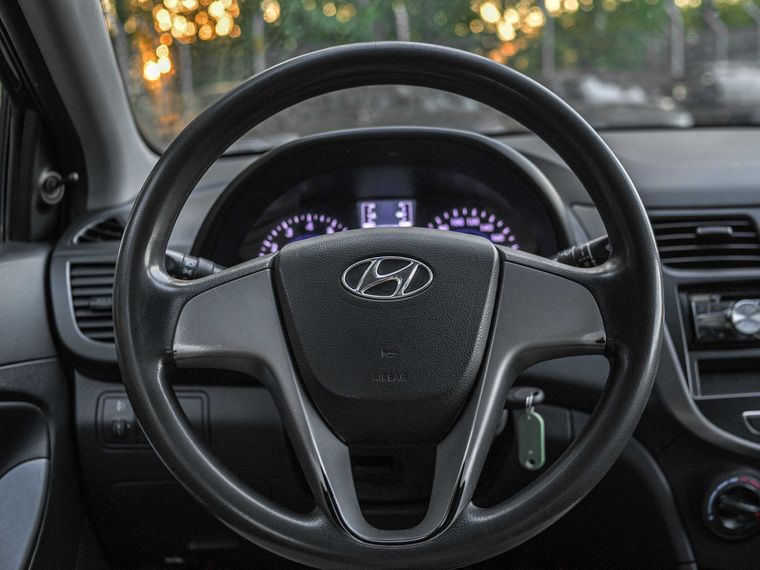 Hyundai Solaris 2014 года, 274 724 км - вид 6