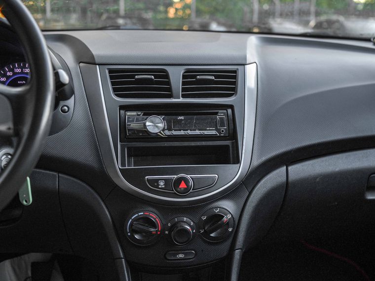 Hyundai Solaris 2014 года, 274 724 км - вид 7