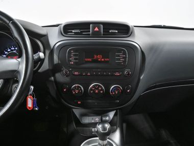 KIA Soul 2015 года, 119 103 км - вид 9