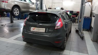 Ford Fiesta 2018 года, 62 000 км - вид 3