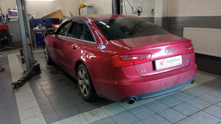 Audi A6 2012 года, 278 000 км - вид 4