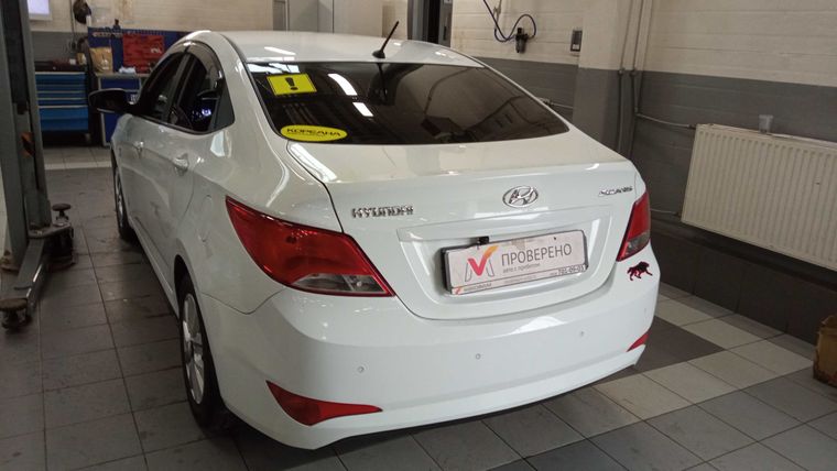 Hyundai Solaris 2015 года, 183 483 км - вид 4