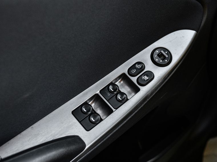 Hyundai Solaris 2015 года, 183 483 км - вид 9