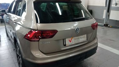 Volkswagen Tiguan 2019 года, 63 161 км - вид 4