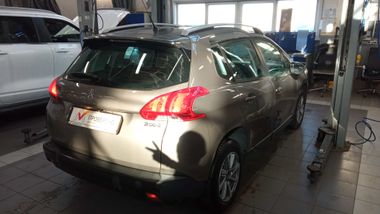 Peugeot 2008 2014 года, 12 076 км - вид 3