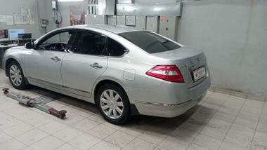 Nissan Teana 2010 года, 177 846 км - вид 4