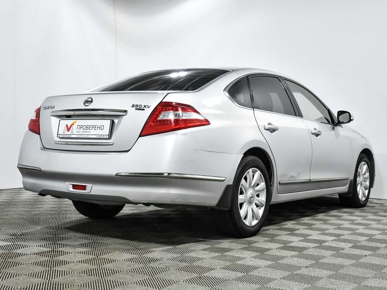 Nissan Teana 2010 года, 177 846 км - вид 5