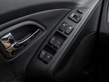 Hyundai Tucson 2012 года, 283 800 км - вид 11