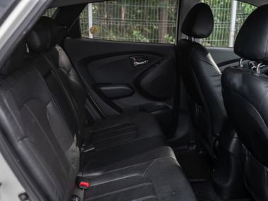 Hyundai Tucson 2012 года, 283 800 км - вид 14