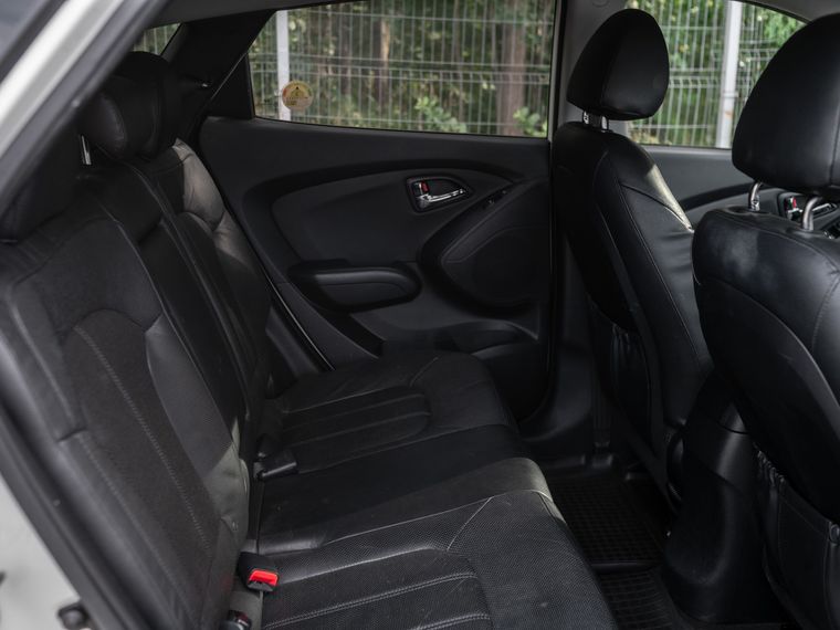 Hyundai Tucson 2012 года, 283 800 км - вид 14