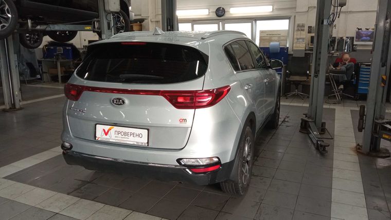 KIA Sportage 2020 года, 45 500 км - вид 3