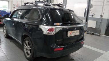 Mitsubishi Outlander 2013 года, 211 718 км - вид 4