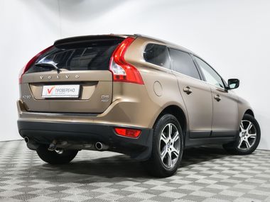 Volvo XC60 2011 года, 241 206 км - вид 4