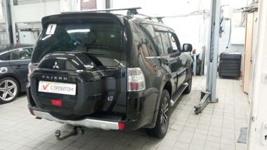 Mitsubishi Pajero 2019 года, 162 417 км - вид 3