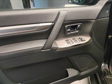 Mitsubishi Pajero 2019 года, 162 417 км - вид 14