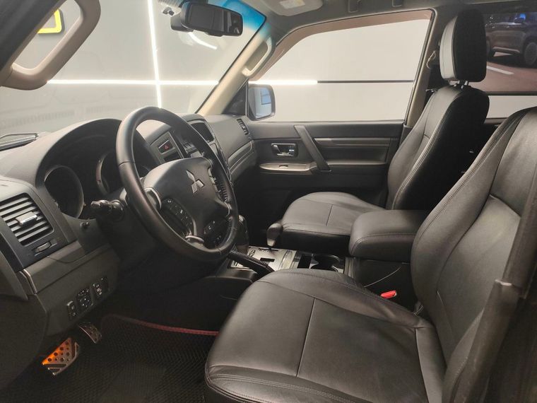 Mitsubishi Pajero 2019 года, 162 417 км - вид 15