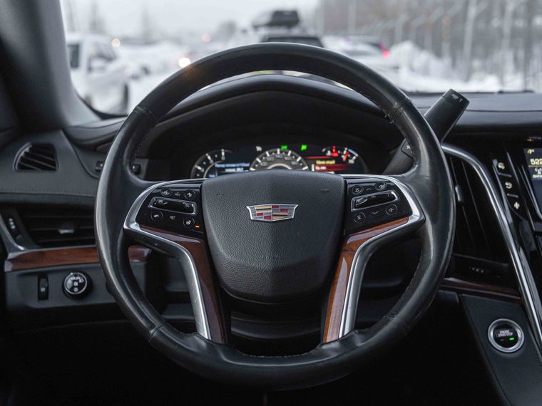 Cadillac Escalade 2016 года, 260 000 км - вид 7