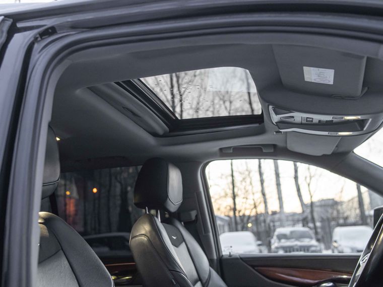 Cadillac Escalade 2016 года, 260 000 км - вид 15