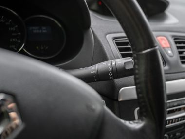 Renault Megane 2010 года, 280 000 км - вид 8
