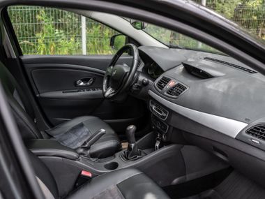 Renault Megane 2010 года, 280 000 км - вид 14
