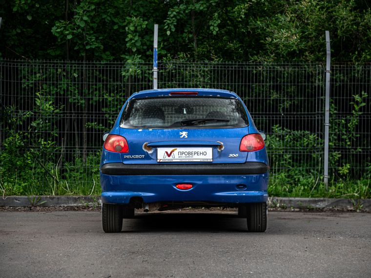 Peugeot 206 2003 года, 157 654 км - вид 4