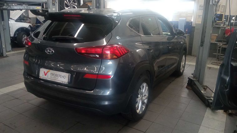 Hyundai Tucson 2018 года, 150 683 км - вид 4