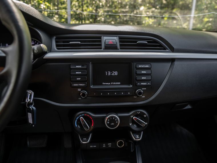 KIA Rio X-Line 2019 года, 90 962 км - вид 7