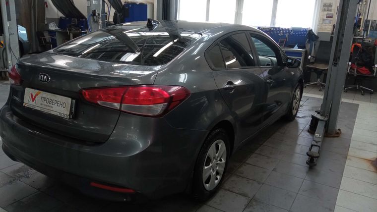 KIA Cerato 2019 года, 137 114 км - вид 3