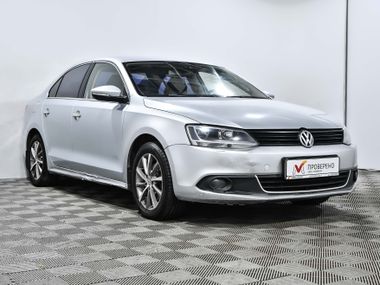 Volkswagen Jetta 2011 года, 220 088 км - вид 17