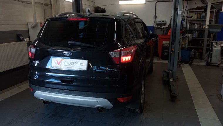 Ford Kuga 2018 года, 190 219 км - вид 3
