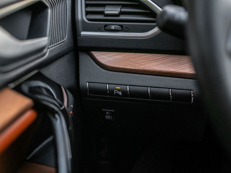 ВАЗ (LADA) Vesta Cross 2024 года, 40 294 км - вид 10