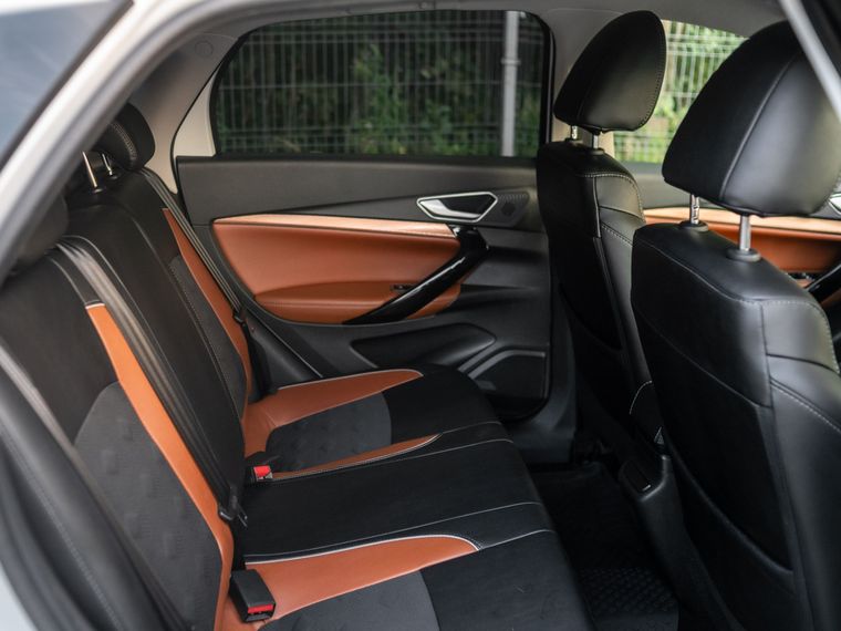 ВАЗ (LADA) Vesta Cross 2024 года, 40 294 км - вид 12