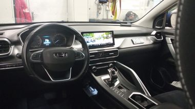 Geely Coolray 2021 года, 70 000 км - вид 5