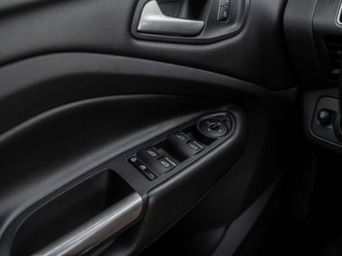 Ford Kuga 2018 года, 192 722 км - вид 10