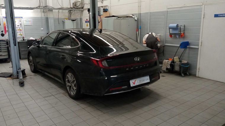 Hyundai Sonata 2019 года, 198 230 км - вид 4