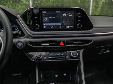 Hyundai Sonata 2019 года, 198 230 км - вид 9