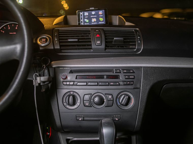 BMW 1 серия 2011 года, 235 153 км - вид 7