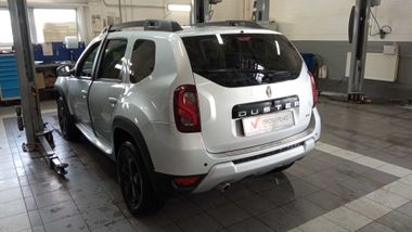 Renault Duster 2020 года, 112 851 км - вид 4