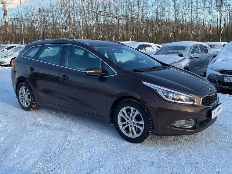 KIA Ceed 2014 года, 169 435 км - вид 4