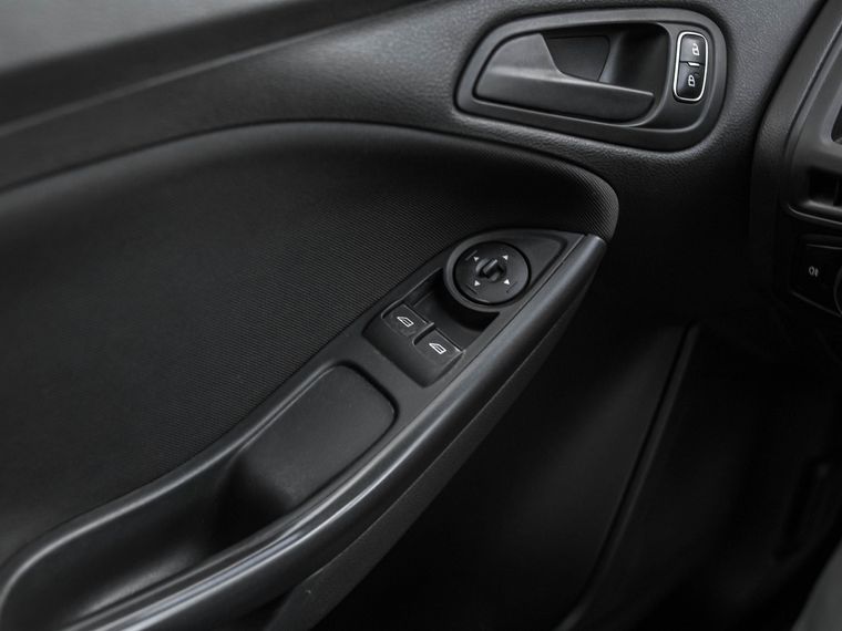 Ford Focus 2019 года, 134 064 км - вид 9