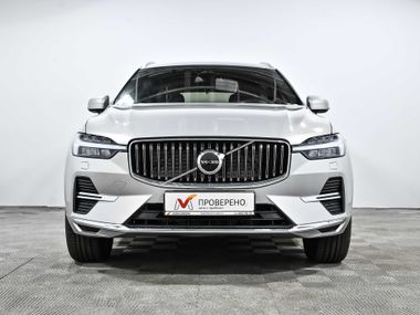 Volvo XC60 2023 года, 3 000 км - вид 3